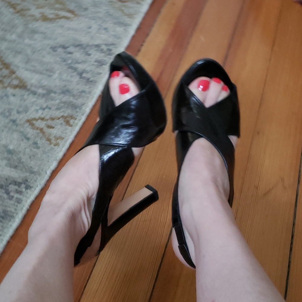 Kenneth Cole, leather, black platform sandals